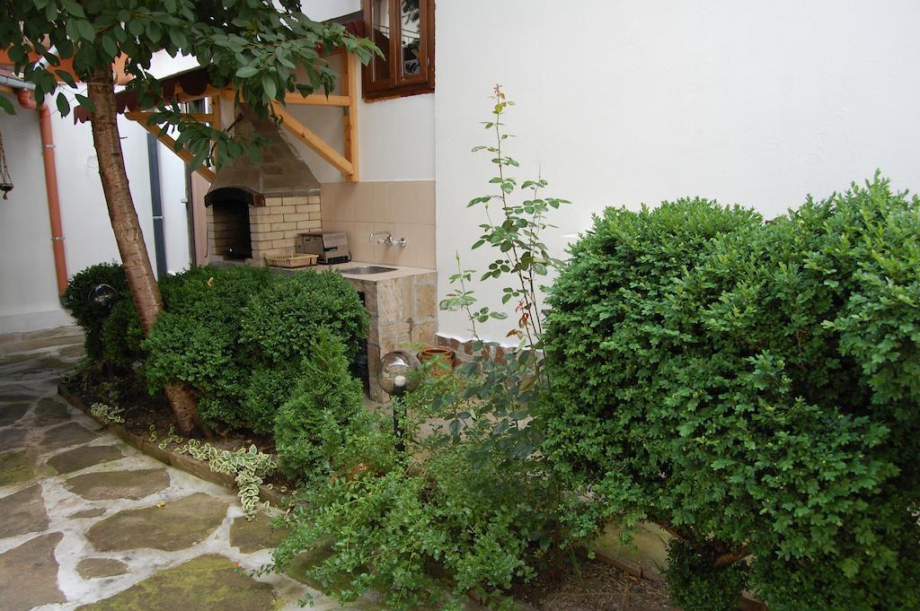 Kazasovata Guest House Tryavna Room photo