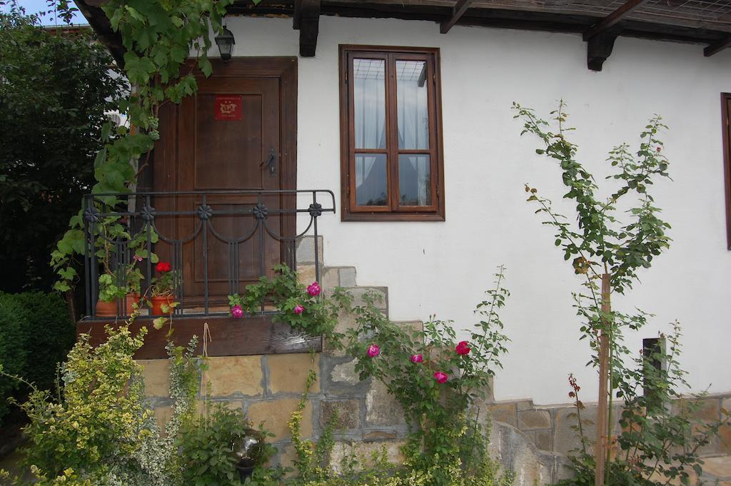 Kazasovata Guest House Tryavna Exterior photo