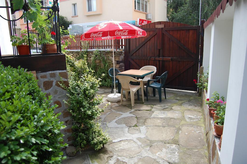 Kazasovata Guest House Tryavna Room photo