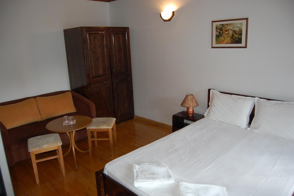 Kazasovata Guest House Tryavna Exterior photo
